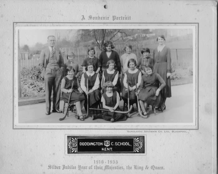 1935 Doddington School, hockey team photograph